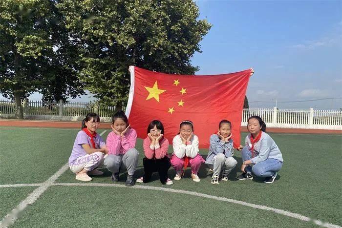 成人中专学历考二建可以报名吗？是个人报还是公司报?游戏画面